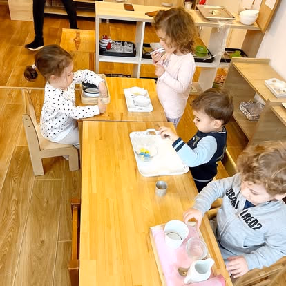 Kids at Work Montessori - Imagine 5